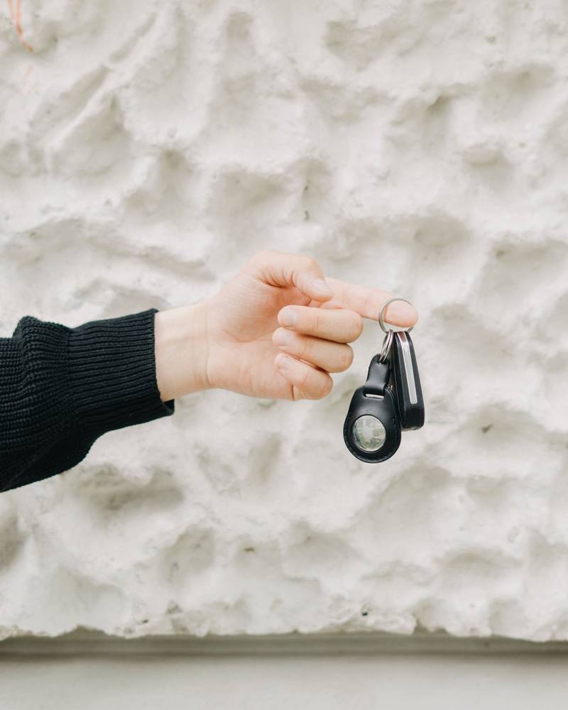 Apple AirTag Leather Keychain