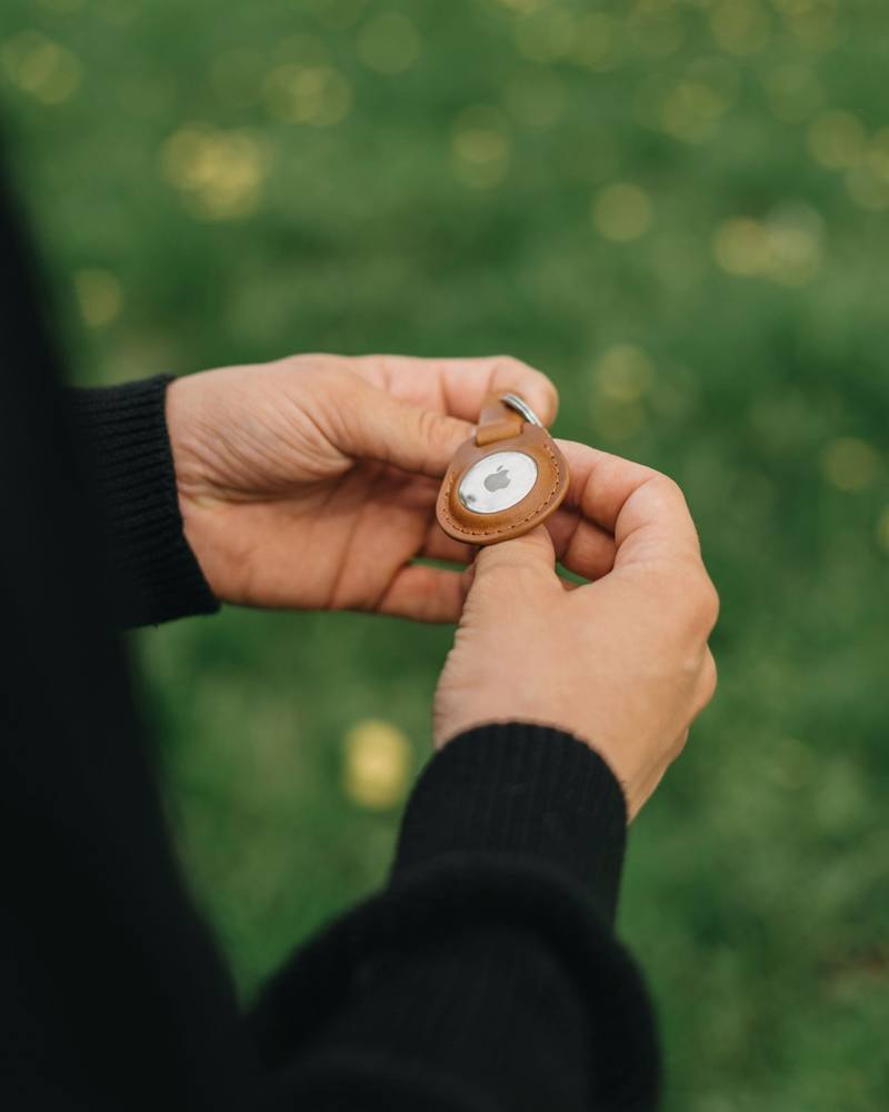 Apple AirTag Leather Keychain