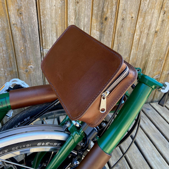 Front Carrier Pouch for Brompton - Brompton bags - Souma Leather