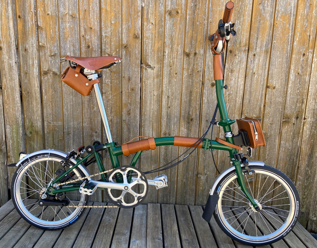Front Carrier Pouch for Brompton - Brompton bags - Souma Leather
