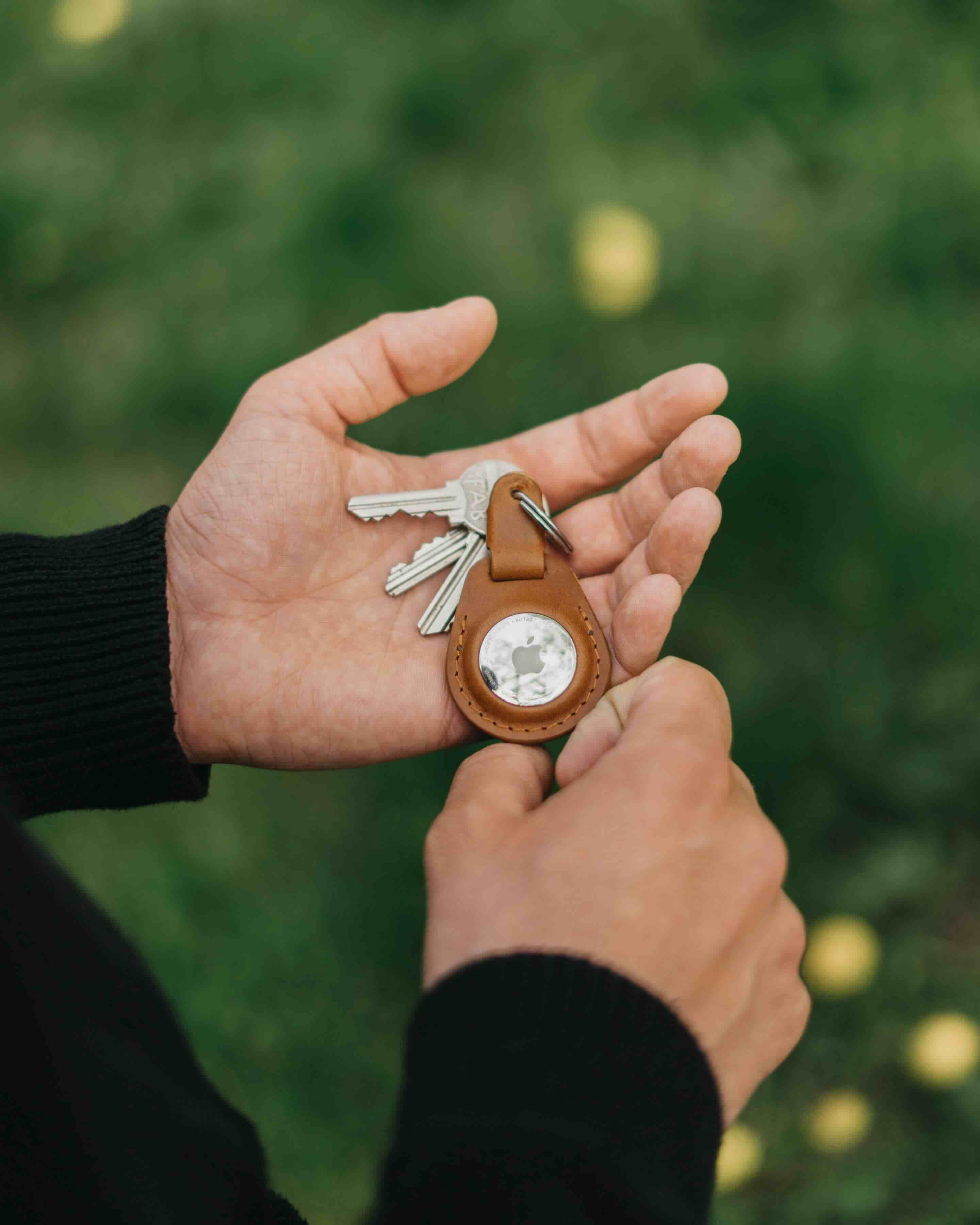 apple airtag collection - keychain