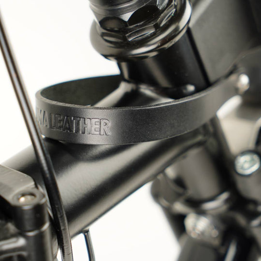 Black Leather Front Carrier Block Strap for Brompton - Brompton - Souma Leather - close up