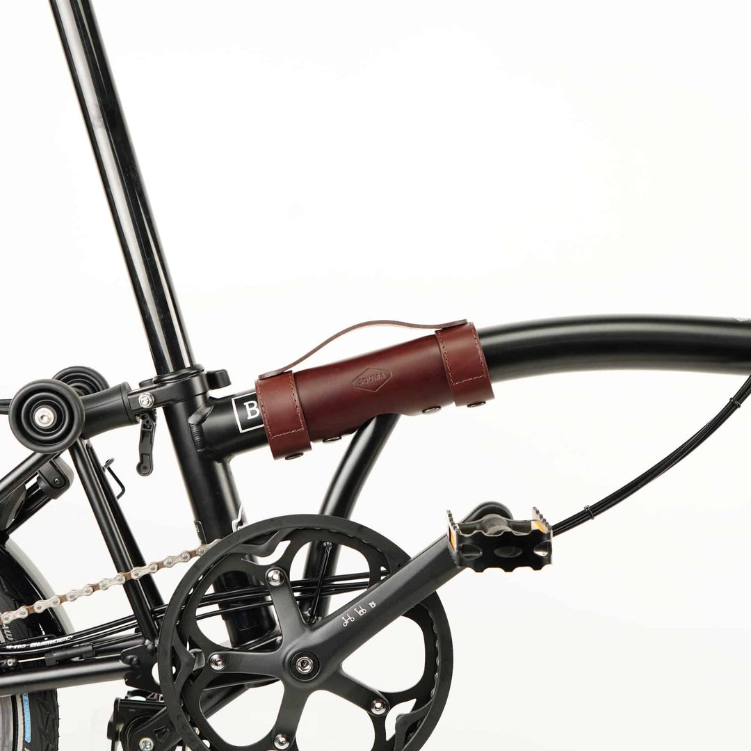 Brown Leather Brompton Carry Handle - Brompton accessories - Souma Leather on black Brompton bike