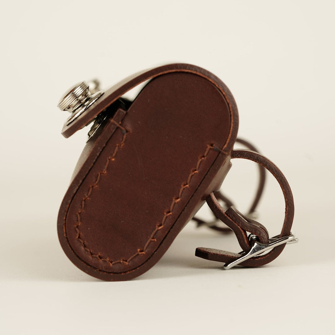 Classic Vintage Bicycle Saddle Bag Brown Large Silver Hardware side view