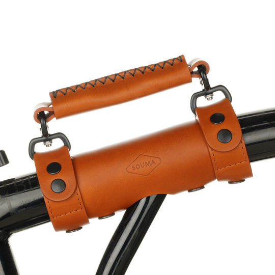 Brompton Heavy Duty Leather Carry Handle honey, side view with logo detail