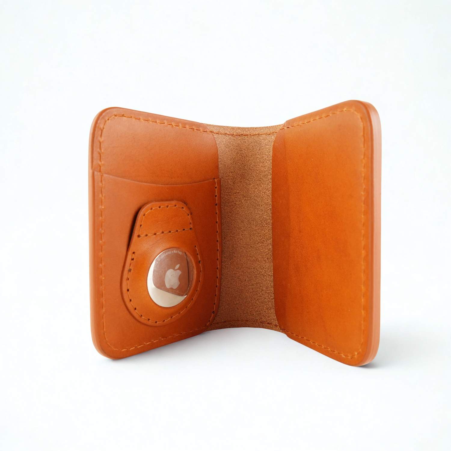 Premium Leather Bifold Airtag Wallet - Handcrafted in Europe