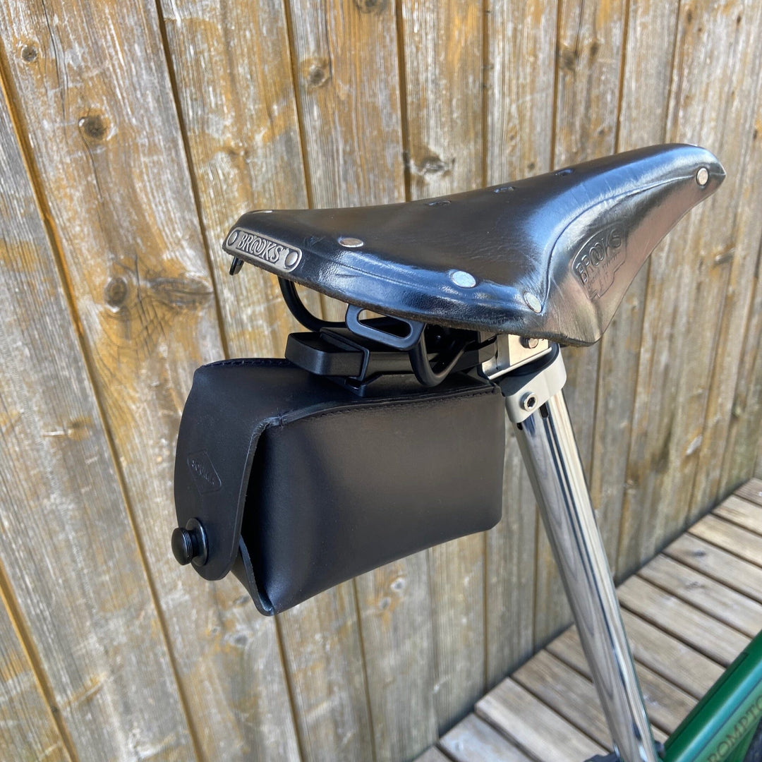 Bicycle Leather Saddle Bag - Quick Release Souma Leather Black snap