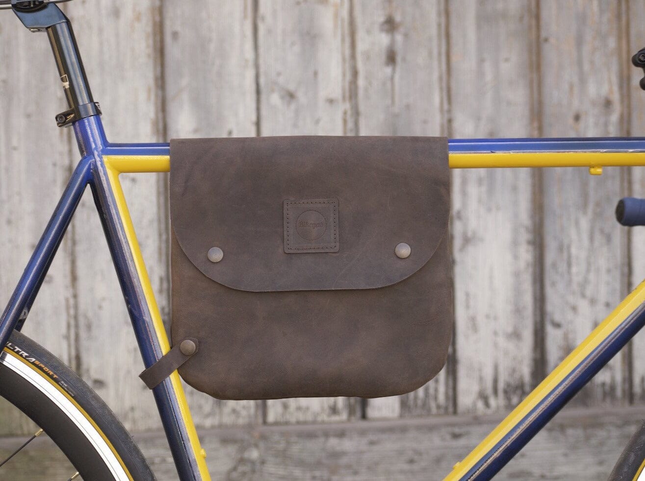 Bicycle Leather Frame Bag - Fits most frames and provides elegant and practical for urban cycling