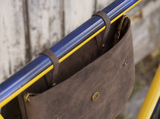 Bicycle Leather Frame Bag - Thanks to removable top tube straps can bag be easily accessed while attached to bicycle 
