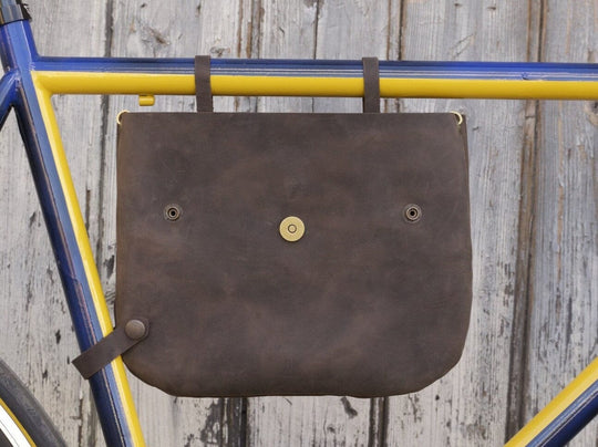 Bicycle Leather Frame Bag - Thanks to removable top tube straps can bag be easily accessed while attached to bicycle 