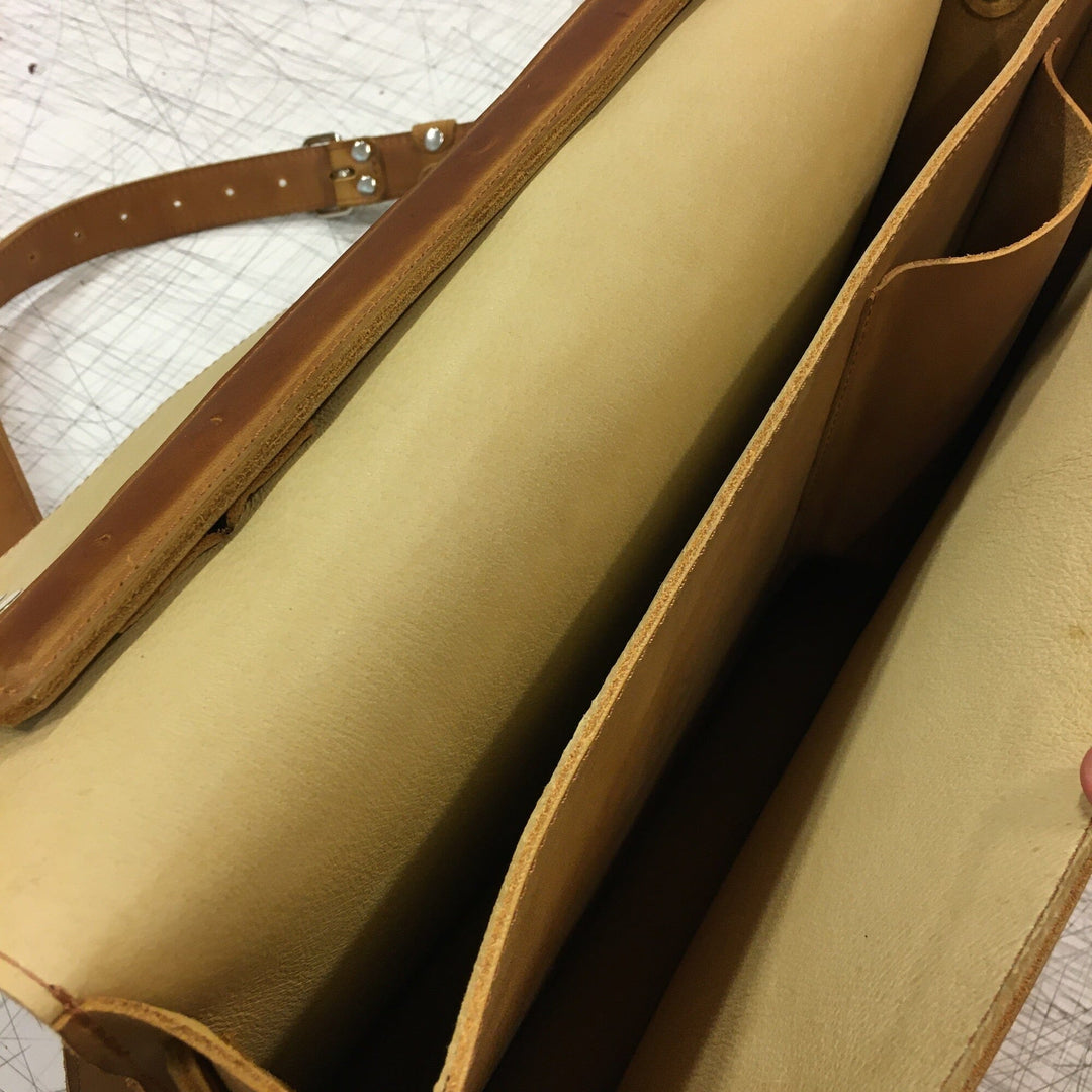 Medium Leather Briefcase / Laptop Bag / Backpack "TOPAZ" Souma Leather 